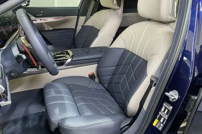 BMW M760 din 2024 cu 15.500 km - oferta BMW150015 - foto 10