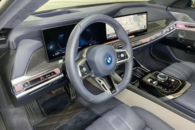 BMW M760 din 2024 cu 15.500 km - oferta BMW150015 - foto 12