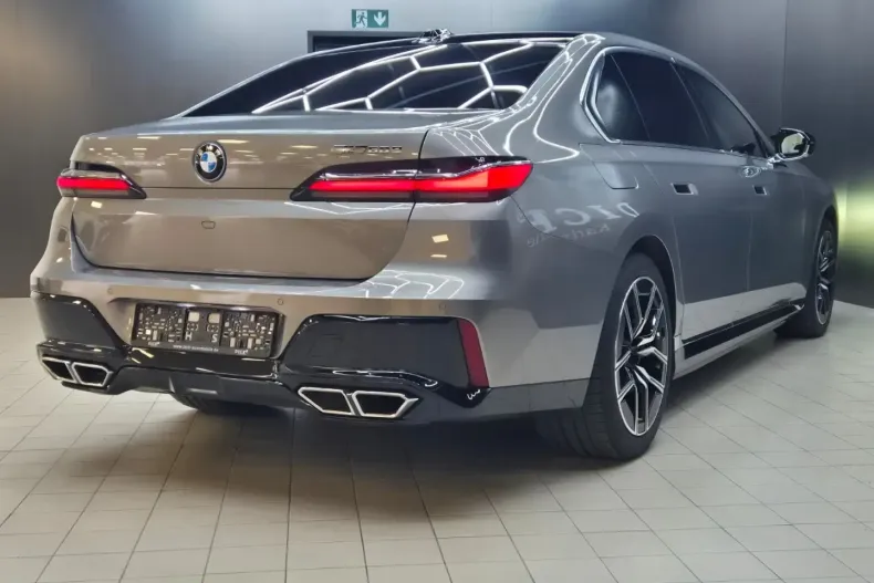 BMW M760 din 2023 cu 78.500 km - oferta BMW150016 - foto 6