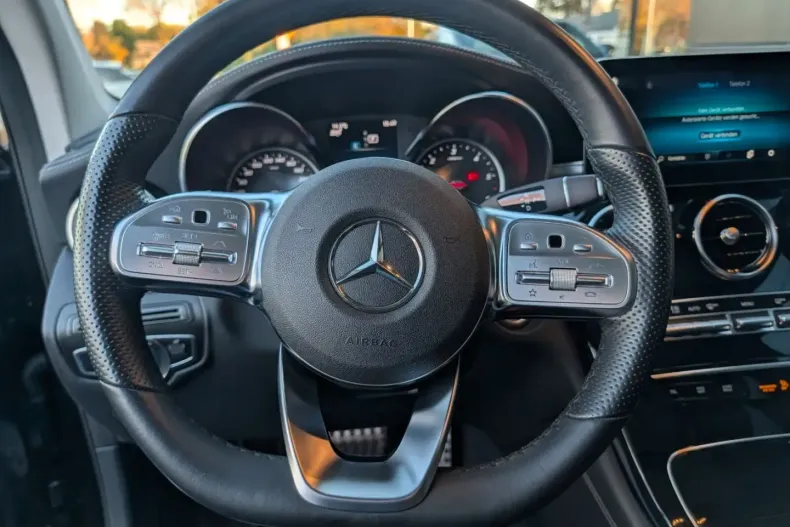 Mercedes-Benz GLC 300 din 2020 cu 114.000 km - oferta MER150021 - foto 11