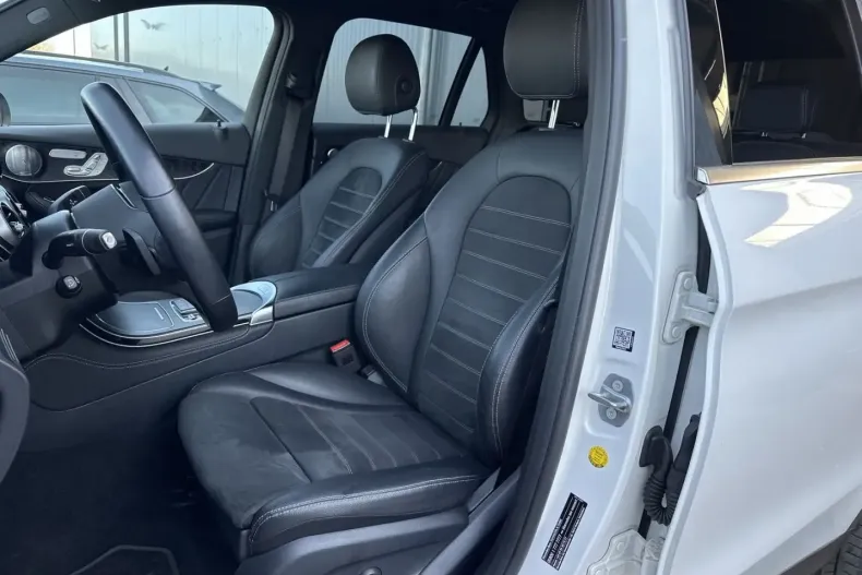 Mercedes-Benz GLC 300 din 2020 cu 94.750 km - oferta MER150024 - foto 9