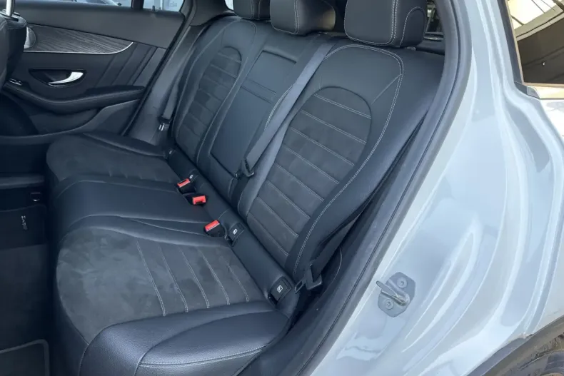 Mercedes-Benz GLC 300 din 2020 cu 94.750 km - oferta MER150024 - foto 10