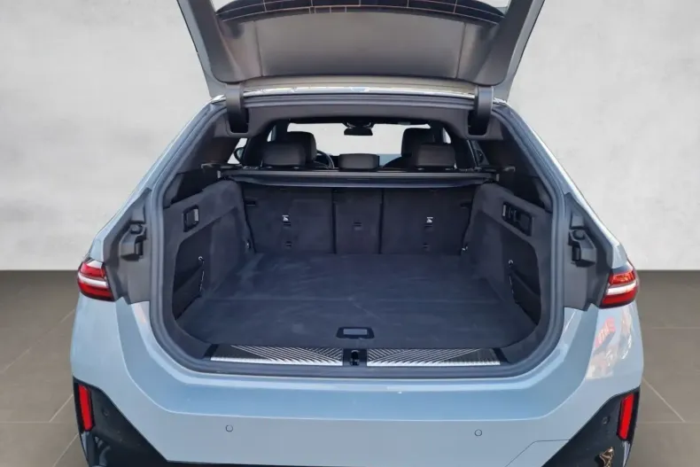 BMW 520 din 2024 cu 9.999 km - oferta BMW150025 - foto 18