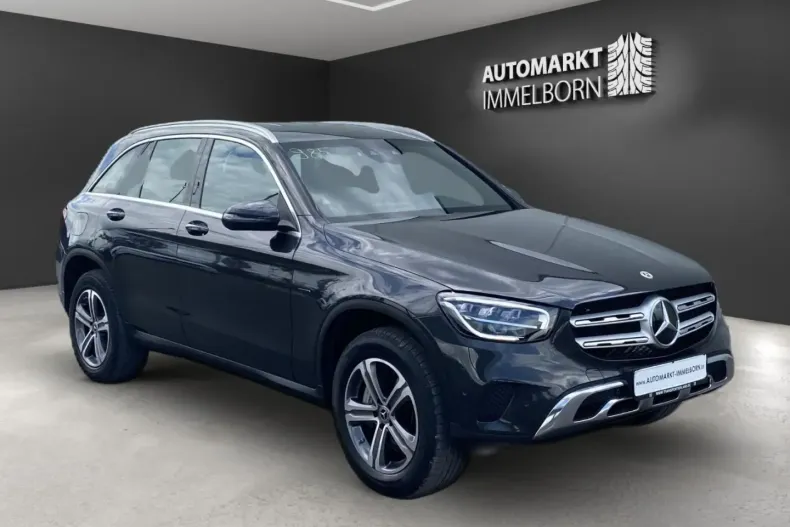 Mercedes-Benz GLC 300 din 2020 cu 99.314 km - oferta MER150027 - foto 1