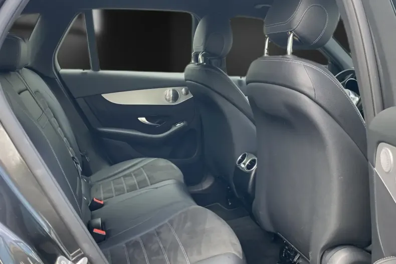 Mercedes-Benz GLC 300 din 2020 cu 99.314 km - oferta MER150027 - foto 16