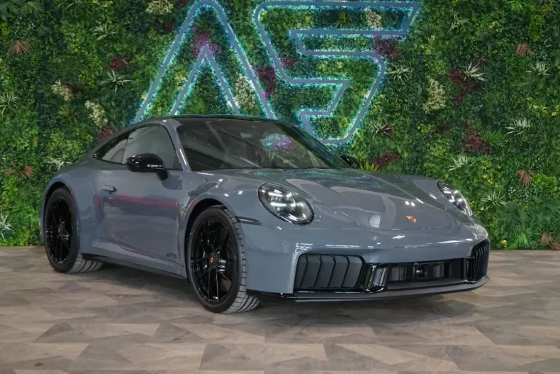 Porsche 911 din 2025 cu 5.338 km - oferta POR150030 - foto 3