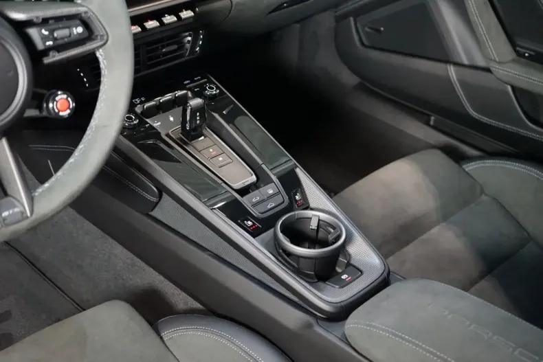 Porsche 911 din 2025 cu 5.338 km - oferta POR150030 - foto 12