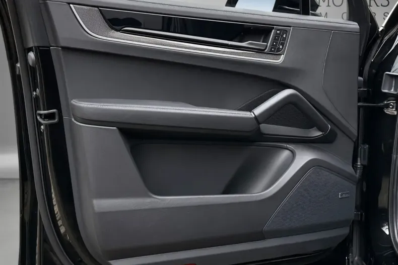 Porsche Cayenne din 2023 cu 9.100 km - oferta POR150034 - foto 13