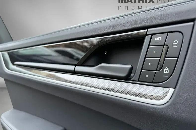 Porsche Cayenne din 2023 cu 9.100 km - oferta POR150034 - foto 14