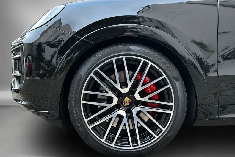 Porsche Cayenne din 2023 cu 9.100 km - oferta POR150034 - foto 29