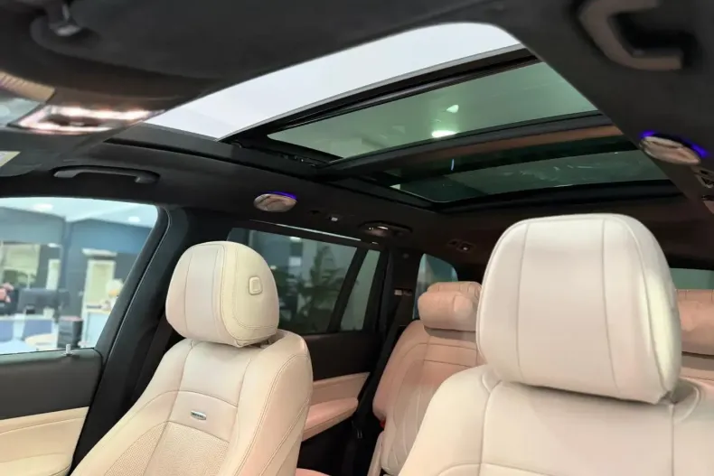 Mercedes-Benz GLS 63 din 2022 cu 75.000 km - oferta MER150036 - foto 17