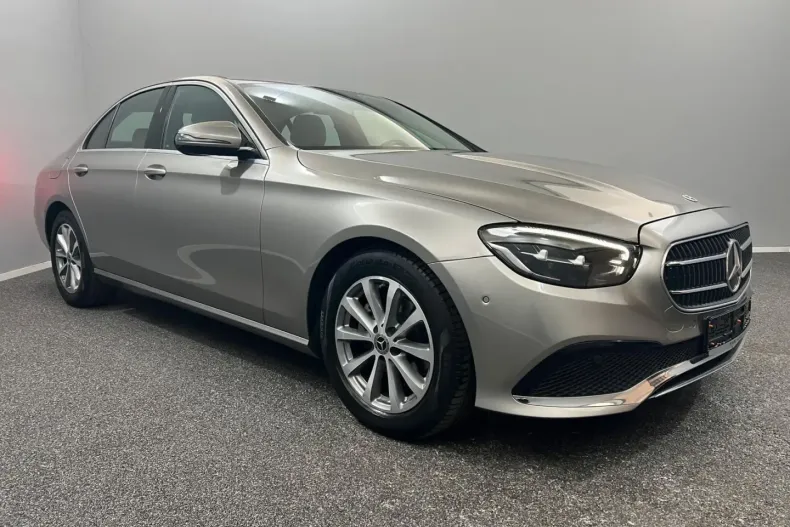 Mercedes-Benz E 200 din 2021 cu 90.000 km - oferta MER150038 - foto 3