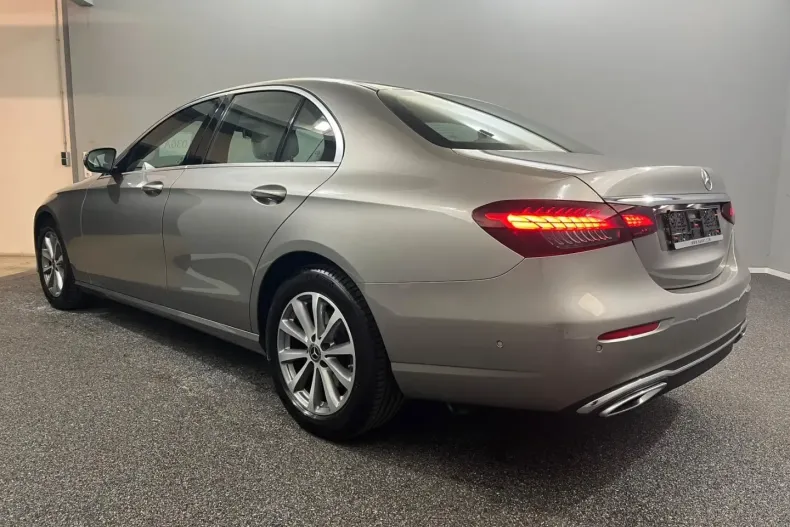 Mercedes-Benz E 200 din 2021 cu 90.000 km - oferta MER150038 - foto 5