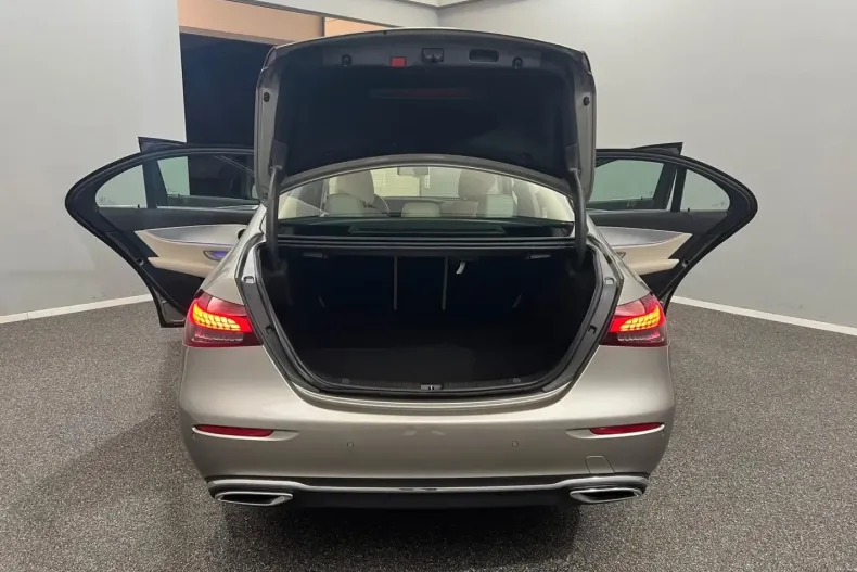 Mercedes-Benz E 200 din 2021 cu 90.000 km - oferta MER150038 - foto 13