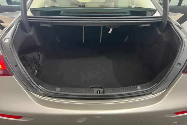 Mercedes-Benz E 200 din 2021 cu 90.000 km - oferta MER150038 - foto 14