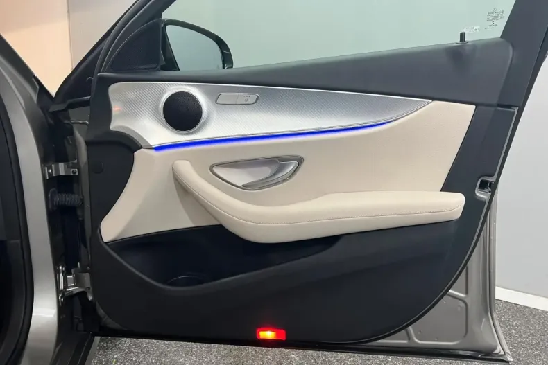 Mercedes-Benz E 200 din 2021 cu 90.000 km - oferta MER150038 - foto 17