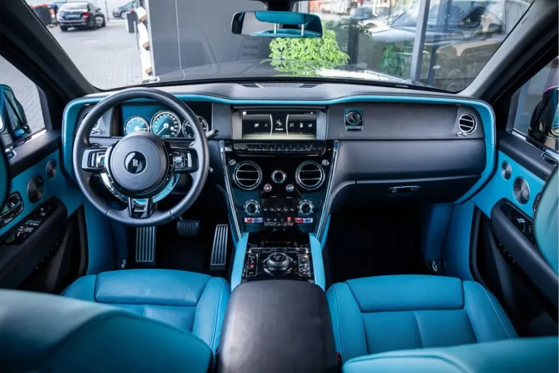 Rolls-Royce Cullinan din 2024 cu 18.630 km - oferta ROL150047 - foto 9