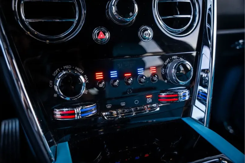 Rolls-Royce Cullinan din 2024 cu 18.630 km - oferta ROL150047 - foto 22