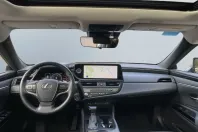 Lexus ES 300 din 2024 cu 17.171 km - oferta LEX150052 - foto 10