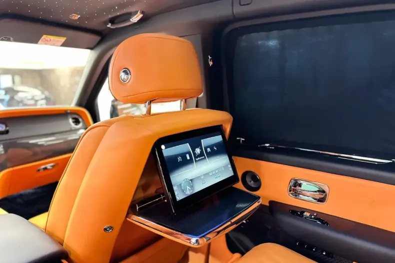 Rolls-Royce Cullinan din 2024 cu 6.071 km - oferta ROL150059 - foto 19