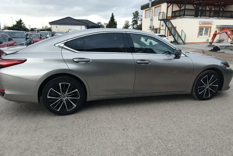 Lexus ES 300 din 2023 cu 74.280 km - oferta LEX150061 - foto 7