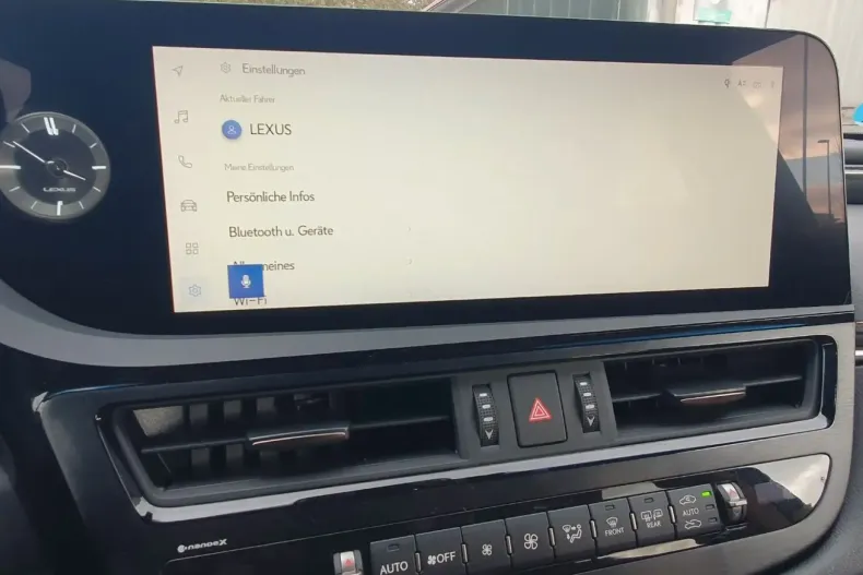 Lexus ES 300 din 2023 cu 74.280 km - oferta LEX150061 - foto 12