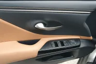 Lexus ES 300 din 2023 cu 74.280 km - oferta LEX150061 - foto 32