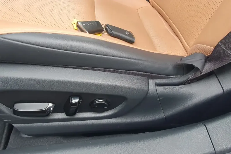 Lexus ES 300 din 2023 cu 74.280 km - oferta LEX150061 - foto 37