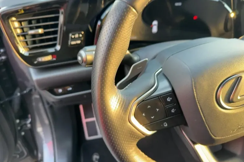 Lexus NX 450h din 2024 cu 17.000 km - oferta LEX150063 - foto 14