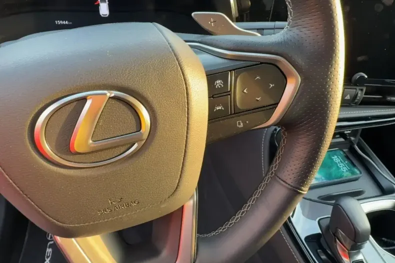 Lexus NX 450h din 2024 cu 17.000 km - oferta LEX150063 - foto 15