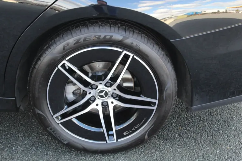 Mercedes-Benz E 200 din 2024 cu 33.018 km - oferta MER150073 - foto 14