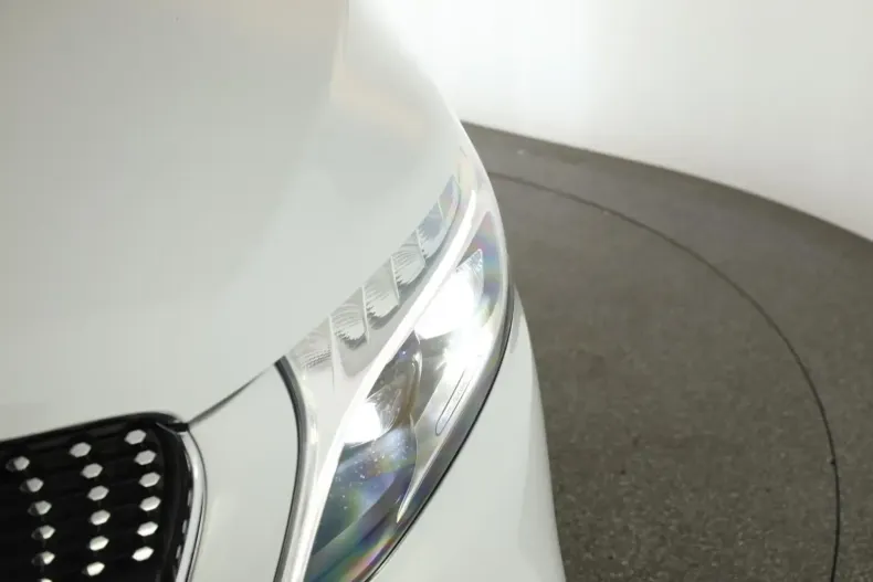 Mercedes-Benz V 300 din 2022 cu 16.300 km - oferta MER150090 - foto 8