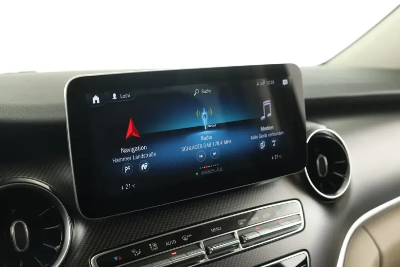 Mercedes-Benz V 300 din 2022 cu 16.300 km - oferta MER150090 - foto 23