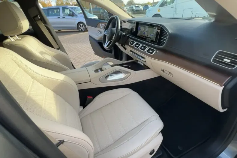 Mercedes-Benz GLE 350 din 2021 cu 43.300 km - oferta MER150092 - foto 15