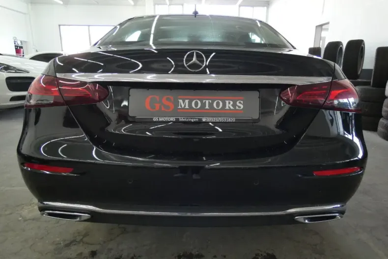 Mercedes-Benz E 220 din 2022 cu 38.500 km - oferta MER150093 - foto 4