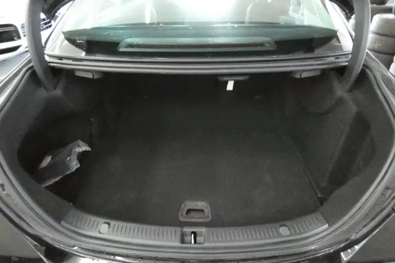 Mercedes-Benz E 220 din 2022 cu 38.500 km - oferta MER150093 - foto 23