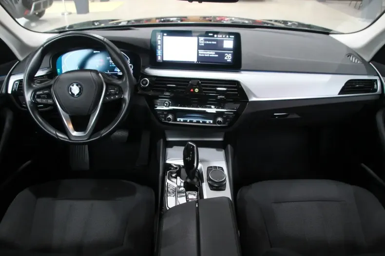 BMW 530 din 2021 cu 97.403 km - oferta BMW150101 - foto 14