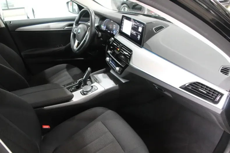 BMW 530 din 2021 cu 97.403 km - oferta BMW150101 - foto 16