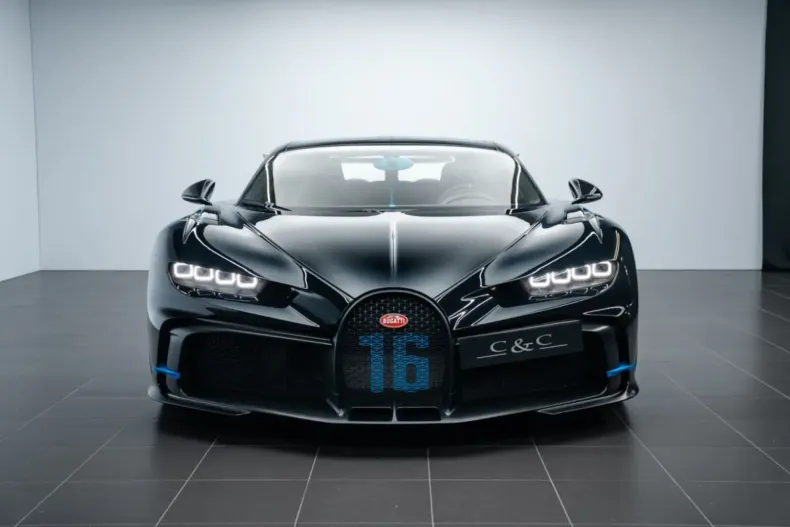Bugatti Chiron din 2022 cu 2.230 km - oferta BUG150103 - foto 2