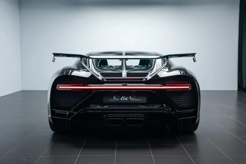 Bugatti Chiron din 2022 cu 2.230 km - oferta BUG150103 - foto 3