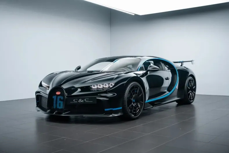 Bugatti Chiron din 2022 cu 2.230 km - oferta BUG150103 - foto 1