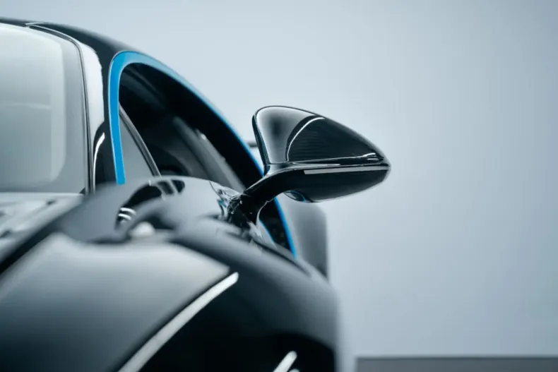 Bugatti Chiron din 2022 cu 2.230 km - oferta BUG150103 - foto 12