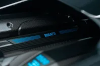 Bugatti Chiron din 2022 cu 2.230 km - oferta BUG150103 - foto 21