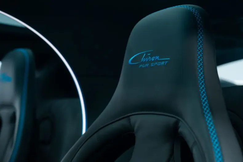 Bugatti Chiron din 2022 cu 2.230 km - oferta BUG150103 - foto 26