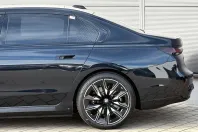 BMW i7 din 2024 cu 2.081 km - oferta BMW150106 - foto 9