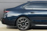 BMW i7 din 2024 cu 2.081 km - oferta BMW150106 - foto 13