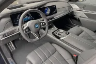 BMW i7 din 2024 cu 2.081 km - oferta BMW150106 - foto 14