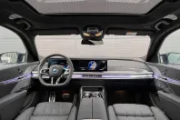 BMW i7 din 2024 cu 2.081 km - oferta BMW150106 - foto 16