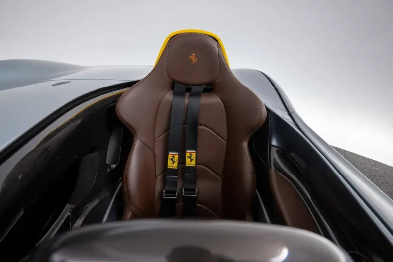 Ferrari Monza din 2022 cu 2.100 km - oferta FER150115 - foto 33