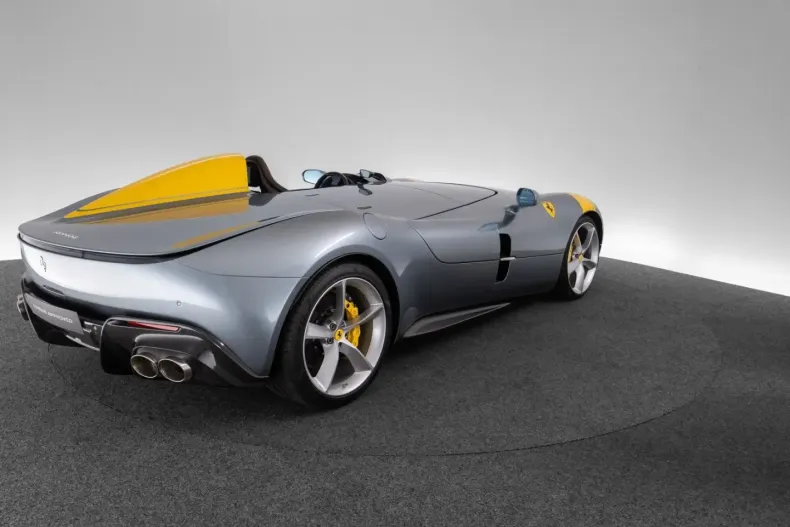 Ferrari Monza din 2022 cu 2.100 km - oferta FER150115 - foto 41